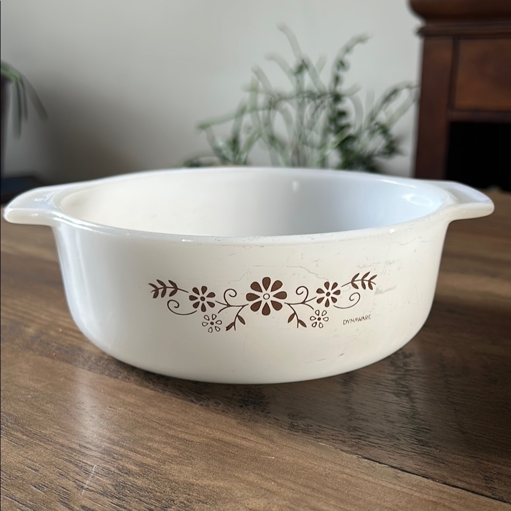 Vintage Dynaware Termocrisa Milk Glass Casserole Baking Dish w BrownDaisy 1940'